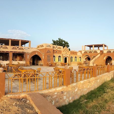 Eskaleh Eco-Lodge Abu Simbel Exterior foto